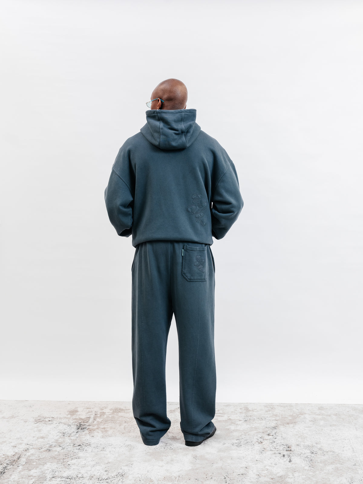Riverslide Zip-Up Hoodie in ash grey – alternate view 2